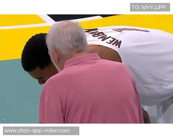 苏群称文班亚马如阿凡达般超凡脱俗20分钟正负值22展现非凡实力