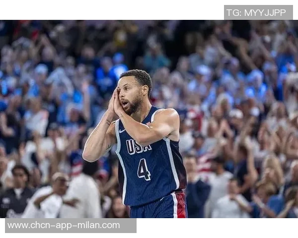 库里首节低调发挥仅得3分助队友展现实力全队配合默契