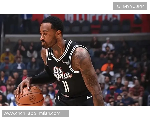 狄龙生强势反击小波特上演精彩双手暴扣展现老将风采